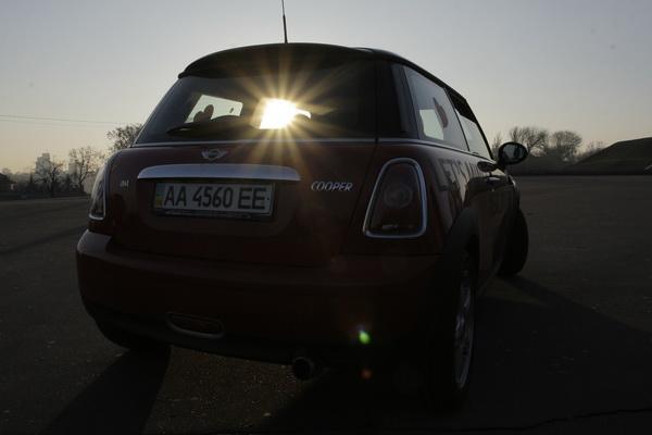 Влюблен, по собственному желанию - Mini Cooper