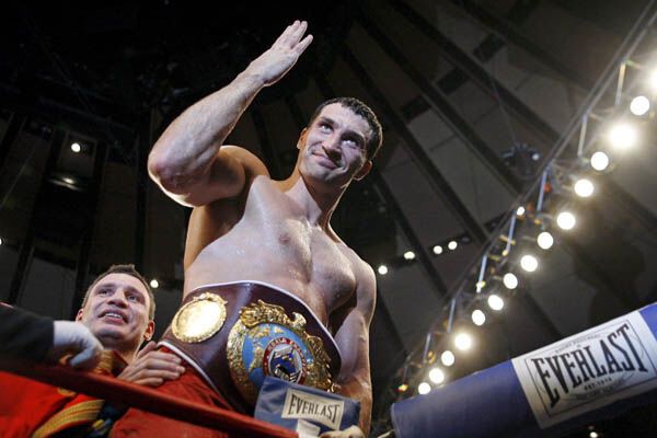 Владимир Кличко завоевал еще один чемпионский пояс!