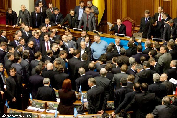 Почем нынче заблокировать Раду?