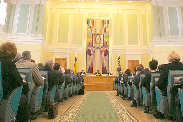 Президент лишит несогласных лицензии
