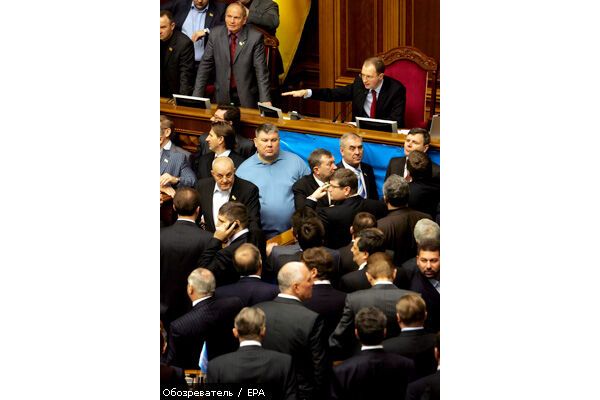 Коммунистам не терпится "убрать" Яценюка