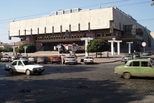 Япония выделяет грант Харьковскому оперному театру 