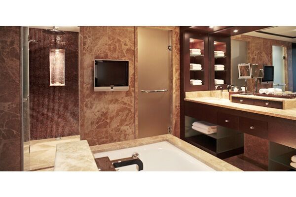 Дорогі задоволення української еліти