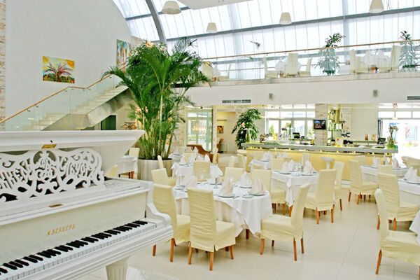 Дорогі задоволення української еліти