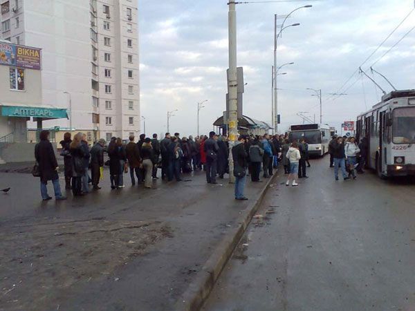 Киевляне подверглись жестоким пыткам в метро