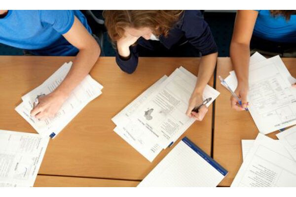 П'ята частина випускників хочуть здавати тести російською