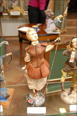 Лялькового Януковича Продаються за 10 тисяч гривень