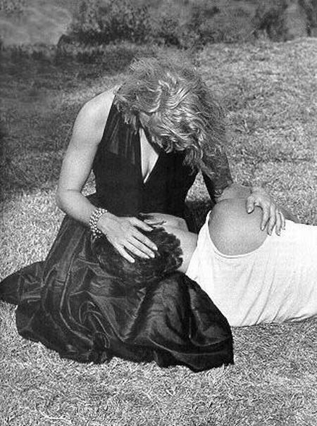 Мадонна с первым мужем - вместе невозможно, и врозь - никак