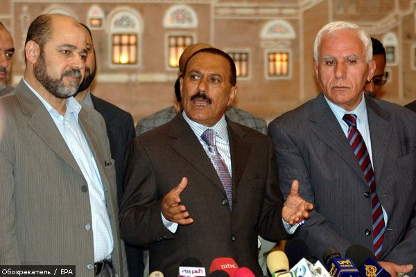 Враждующие палестинские политики помирились