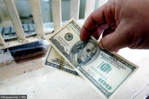 Через тиждень долар відновить свій авторитет?