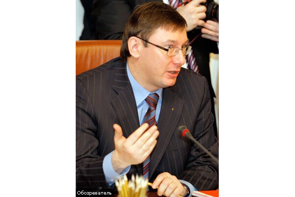 Идея Балоги заразила Луценко?