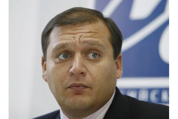 Суд викликав Добкіна