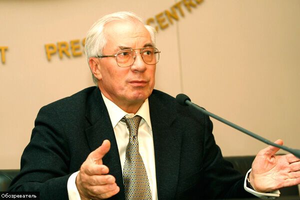 Азаров назвал заслуги Тимошенко плагиатом