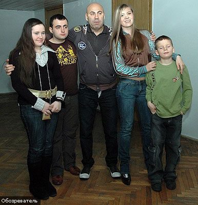 Меладзе привел на шоу брата, а Валерия - всех своих детей!
