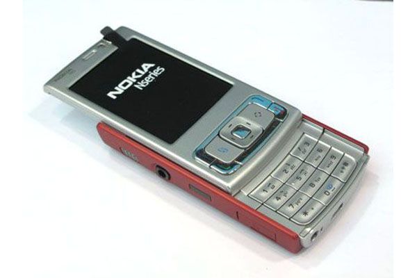 Бронза та срібло в Nokia N95