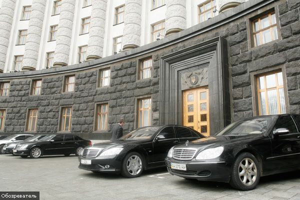 Нинішній Кабмін шикує за рахунок Януковича