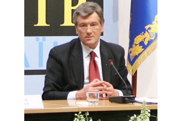 Ющенко распорядился покончить с расизмом