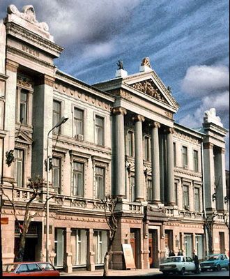 Дома украсят музейными экспонатами