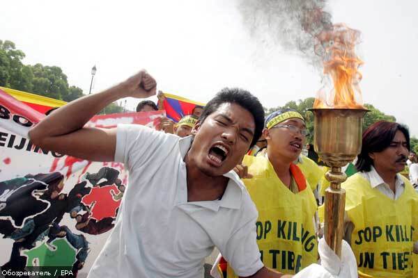 Естафета олімпійського вогню перетворилася на спецоперацію