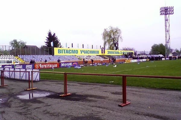 Матч "Нефтяник" - "Динамо" завершился грандиозной дракой!