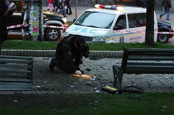Взрыв в киевском парке. Версии следствия