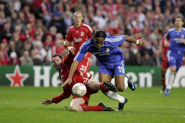 Защитник "Ливерпуля" спас команду Абрамовича