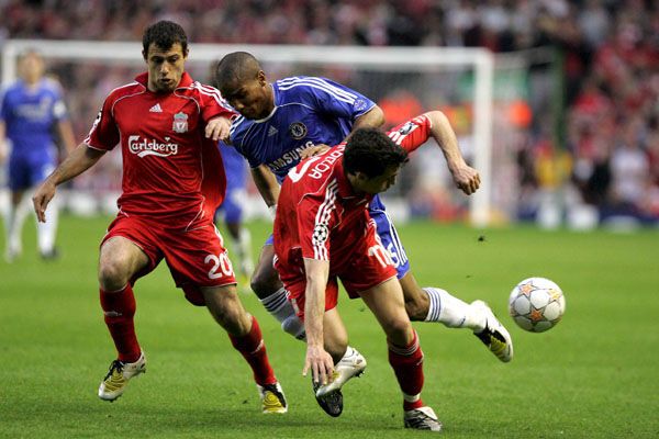 Защитник "Ливерпуля" спас команду Абрамовича