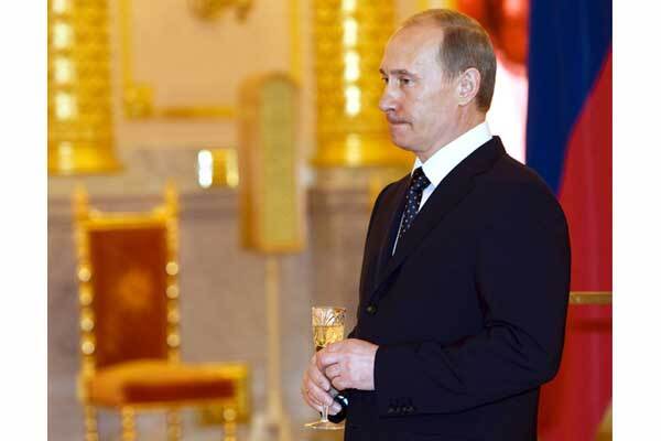 Путин получил Нобелевскую премию