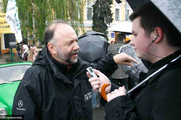 «Автопробегом по безкнижью и разгильдяйщине»