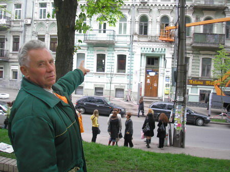 Прохожие стали жертвами киевских "террористов"