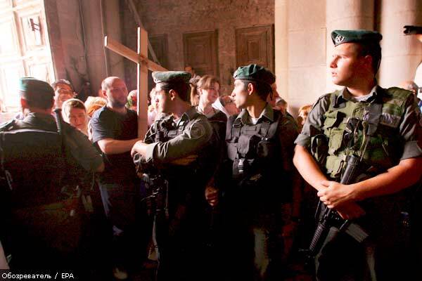 В Єрусалимі православні відзначають Страсну п'ятницю