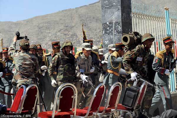 Боевики расстреляли военный парад