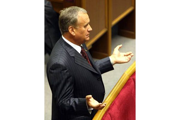 Выборы или переформатирование: пути выхода из кризиса