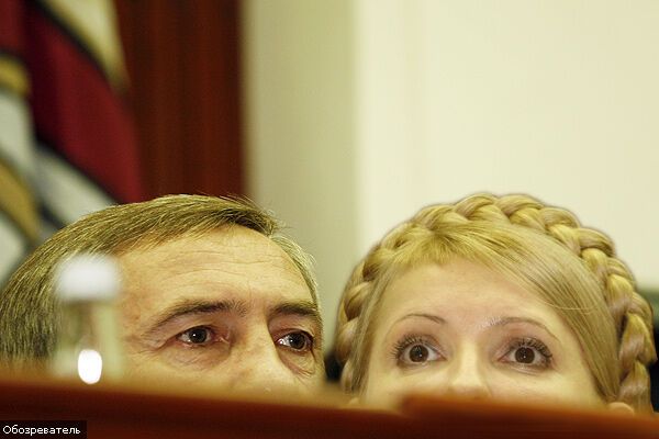 Війна за бідних: Черновецький vs Тимошенко
