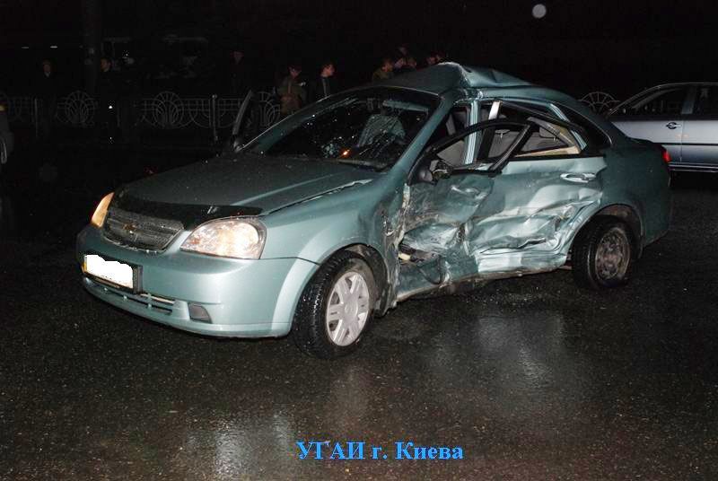 Кровавое ДТП: водитель "Лексуса" проигнорировал гаишника