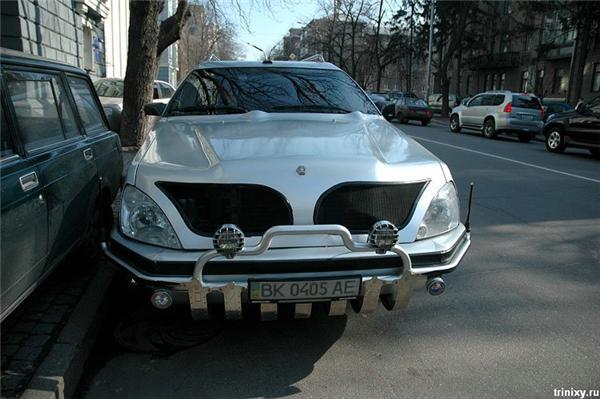 БIЛ 2005 - первый самодельный украинский лимузин 