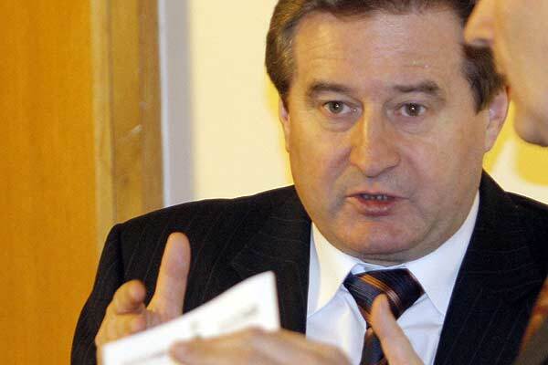 Руководителю «Укрзализныци» пригрозили отставкой