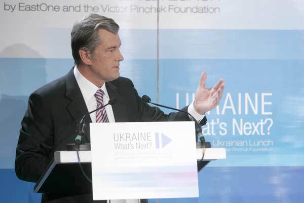 Ющенко надеется, что Литва поможет Украине получить ПДЧ