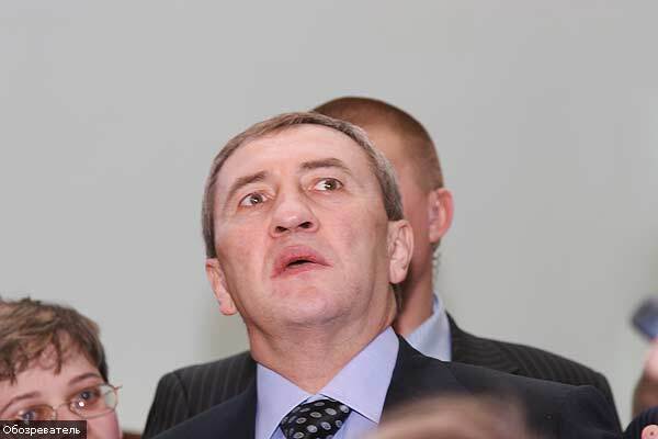 Черновецкий просит у Президента защиты от Луценко 