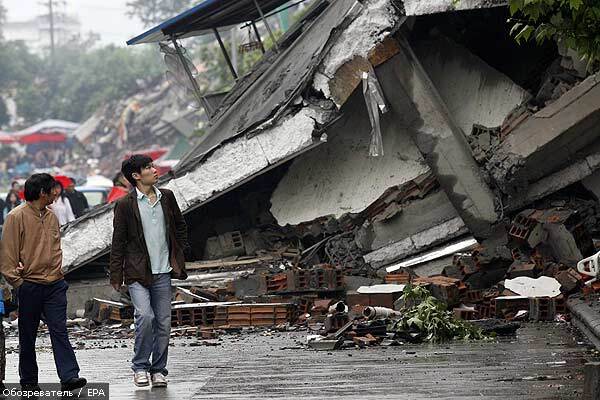 Землетрус в Китаї: під завалами - понад 20 тисяч осіб