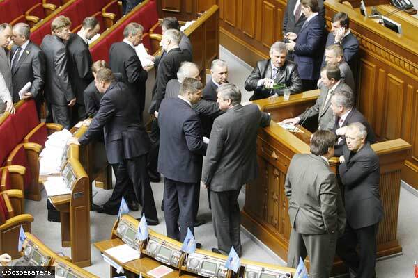 Переговоры между Ющенко и Тимошенко провалились