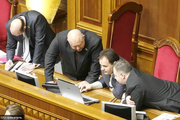 Переговоры между Ющенко и Тимошенко провалились