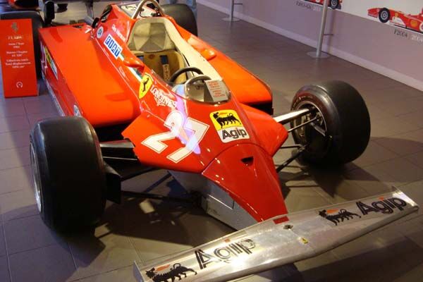 Музей Ferarri в Маранелло (фото)