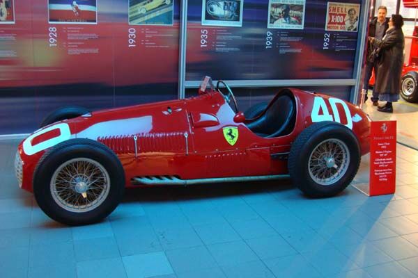 Музей Ferarri в Маранелло (фото)
