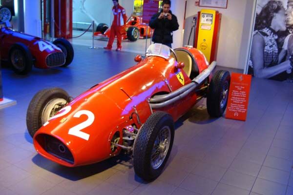 Музей Ferarri в Маранелло (фото)