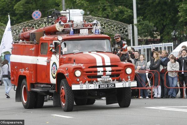 Урочистий парад мотоциклістів в Києві