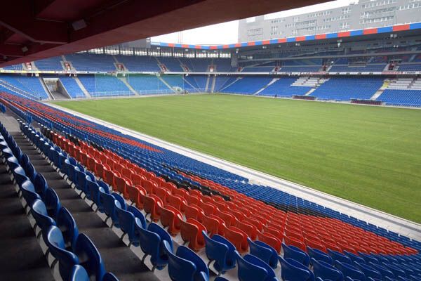 Стадион "Санкт-Якоб Парк" (Базель)