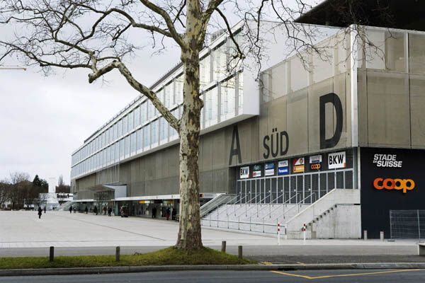 Стадион "Стад-де-Суисс Ванкдорф" (Берн)