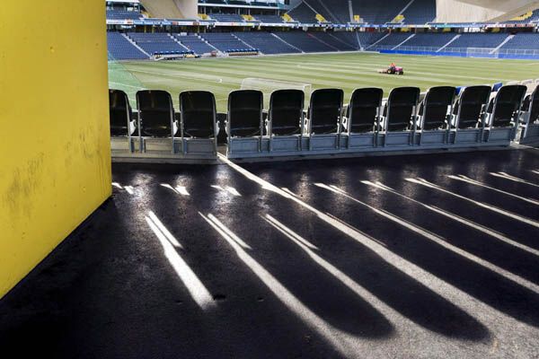 Стадион "Стад-де-Суисс Ванкдорф" (Берн)