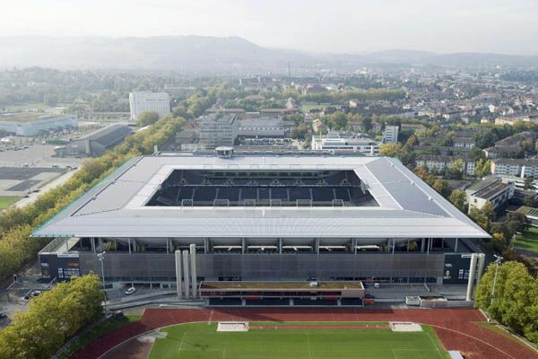 Стадион "Стад-де-Суисс Ванкдорф" (Берн)